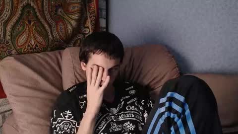 Snapshot of higherdegree chatting on 09/29/25, 11:31 higherdegree online show from 09/29/25, 11:31