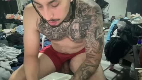 hihello400 online show from 10/10/25, 02:43