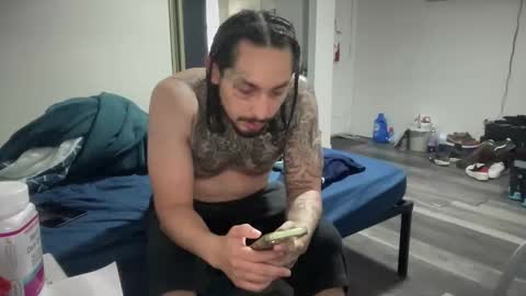 Snapshot of hihello777777 chatting on 11/05/25, 05:35 hihello777777 online show from 11/05/25, 05:35