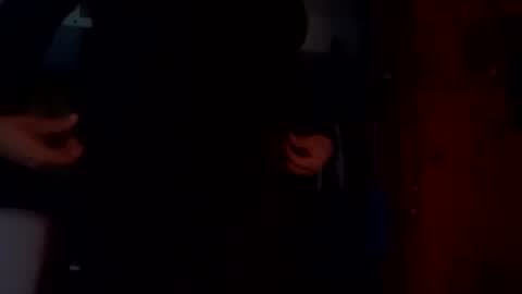 hiimz3 online show from 12/19/25, 12:39