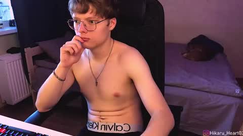 Snapshot of hikaru_heart chatting on 02/21/25, 01:55 Hikaru online show from 02/21/25, 01:55