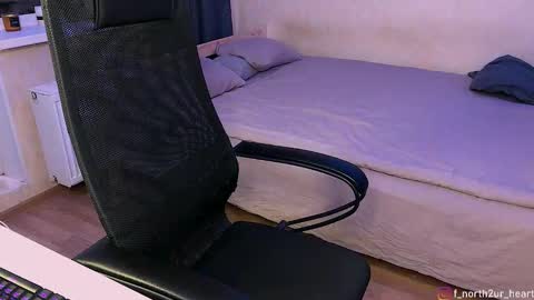 Snapshot of hikaru_heart chatting on 03/04/25, 08:38 Hikaru online show from 03/04/25, 08:38