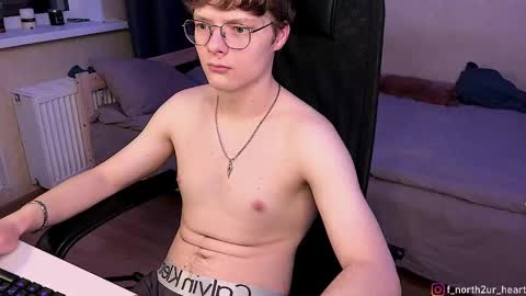 Snapshot of hikaru_heart chatting on 03/05/25, 05:18 Hikaru online show from 03/05/25, 05:18