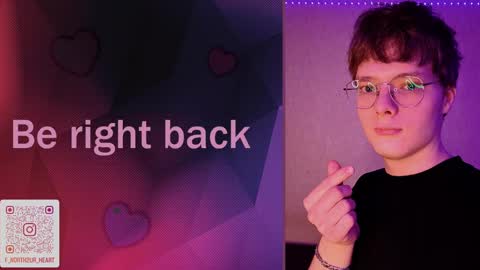 Snapshot of hikaru_heart chatting on 03/08/25, 05:43 Hikaru online show from 03/08/25, 05:43