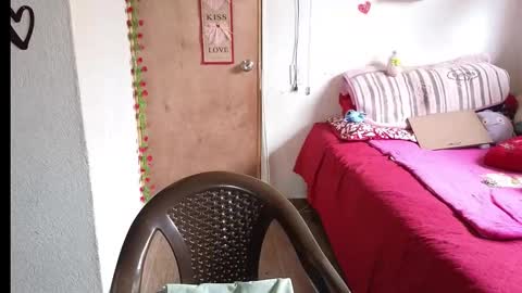 Snapshot of hikary_hall chatting on 12/04/25, 07:11 Tatiana online show from 12/04/25, 07:11