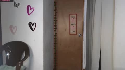 Tatiana online show from 12/17/25, 04:51