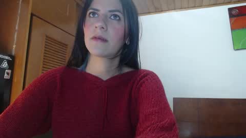 Snapshot of hilari18 chatting on 02/09/25, 12:28 hilaril18 online show from 02/09/25, 12:28