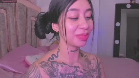 Snapshot of hilary_jones_22 chatting on 05/06/26, 09:53 LUNA new account FOLLOW ME online show from 05/06/26, 09:53