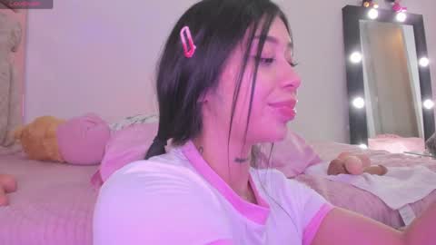 Snapshot of hilary_jones_22 chatting on 05/15/26, 03:13 LUNA new account FOLLOW ME online show from 05/15/26, 03:13