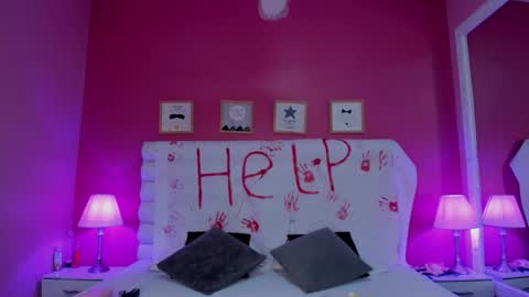 hilary_tailor online show from 10/31/25, 11:44