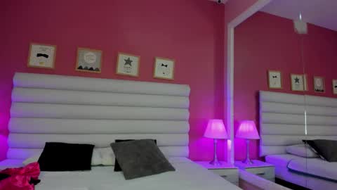 hilary_tailor online show from 11/20/25, 11:10