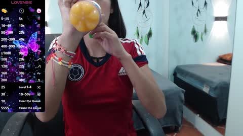 Snapshot of hilaryclowerx chatting on 01/23/25, 05:56 H I L A R Y online show from 01/23/25, 05:56