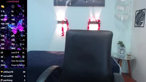 Snapshot of hilaryclowerx chatting on 03/12/25, 09:55 H I L A R Y online show from 03/12/25, 09:55