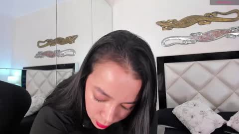 Hillary online show from 09/09/25, 07:35