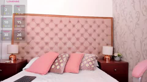 Hillary online show from 10/14/25, 11:44