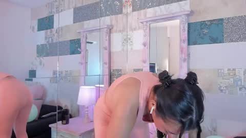 Hillary online show from 11/07/25, 04:12