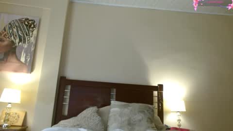 Hillary  online show from 10/20/25, 06:30