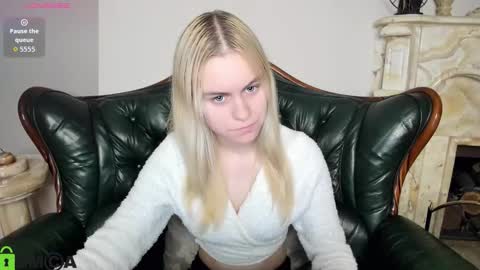 hilleva online show from 11/20/25, 09:31