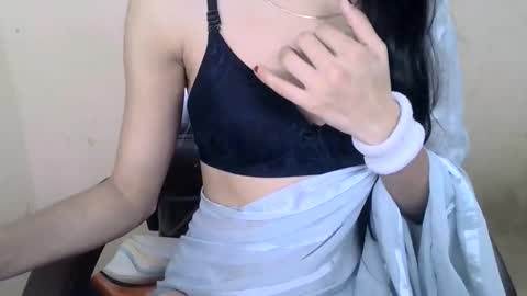 Himani online show from 03/12/26, 01:56