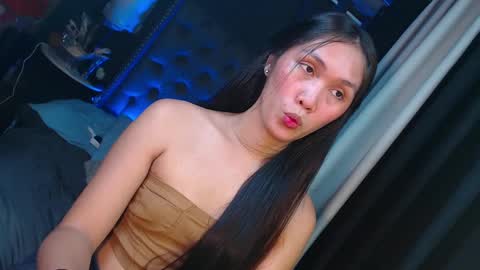 Snapshot of himarika chatting on 01/16/25, 08:54 yuricah online show from 01/16/25, 08:54