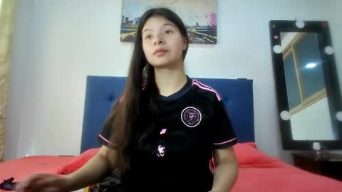 Snapshot of himawary_soin5 chatting on 04/18/26, 01:37 himawary_soin5 online show from 04/18/26, 01:37