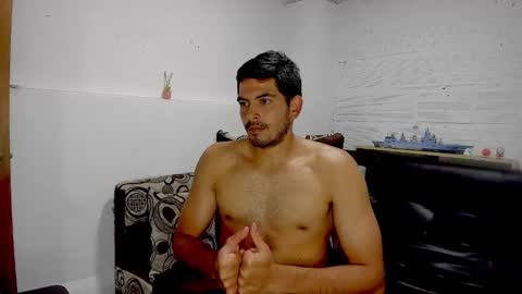 Snapshot of himoreno97 chatting on 02/21/25, 03:45 Hi moreno online show from 02/21/25, 03:45