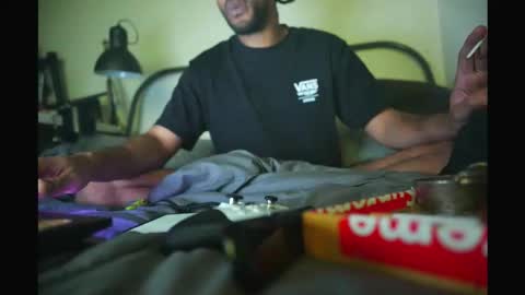 himthere_ online show from 11/10/25, 12:53