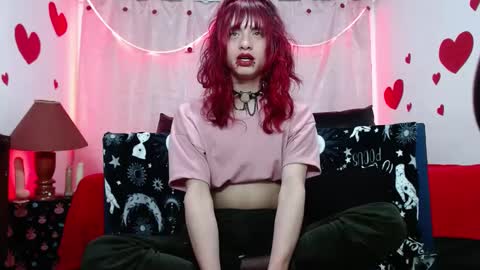 Snapshot of hinasha chatting on 02/21/25, 06:48 Angel online show from 02/21/25, 06:48