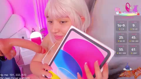 hinata_dolly online show from 12/02/25, 11:15