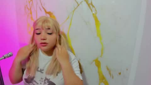 hinata_dolly online show from 05/07/26, 11:26