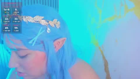 hinata_dolly online show from 06/18/26, 11:42