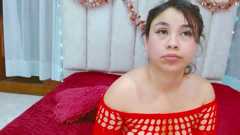 hinata lee online show from 12/24/24, 12:00