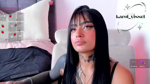  Karol  Independent Model online show from 07/04/26, 09:10