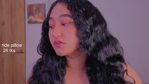 Snapshot of hipatiaandhephaestus chatting on 11/17/25, 05:46 Next stream saturday night online show from 11/17/25, 05:46