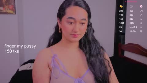 Snapshot of hipatiaandhephaestus chatting on 12/05/25, 06:33 Next stream saturday night online show from 12/05/25, 06:33