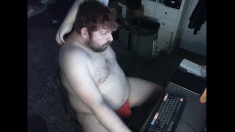 Snapshot of hipguy91 chatting on 02/10/26, 12:15 hipguy91 online show from 02/10/26, 12:15