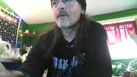hippiedad333 online show from 05/11/26, 07:33