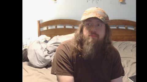 Snapshot of hippiefunball chatting on 02/05/26, 02:00 hippiefunball online show from 02/05/26, 02:00