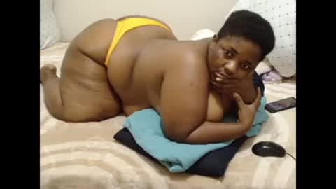 Snapshot of hips2sexy chatting on 01/20/25, 06:21 hips2sexy online show from 01/20/25, 06:21