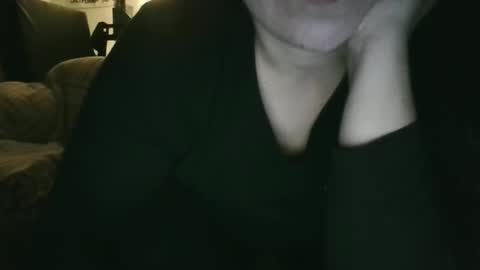 Snapshot of hisnotyours chatting on 11/06/25, 07:42 Grace online show from 11/06/25, 07:42