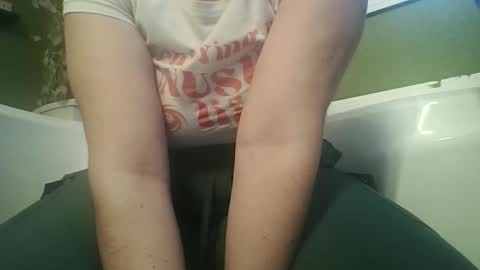 Snapshot of hisnotyours chatting on 12/23/25, 12:41 Grace online show from 12/23/25, 12:41