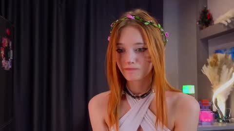 Snapshot of hisoka__akerley chatting on 02/20/25, 09:00 Ella online show from 02/20/25, 09:00