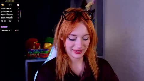 Snapshot of hisoka__akerley chatting on 10/13/25, 05:35 Ella online show from 10/13/25, 05:35