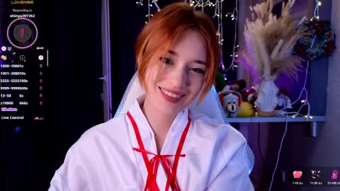 Snapshot of hisoka__akerley chatting on 04/05/26, 07:00 Ella online show from 04/05/26, 07:00