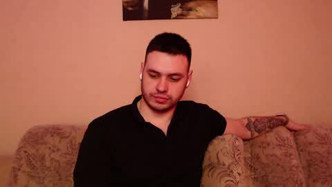 Hisoka online show from 04/02/26, 12:52