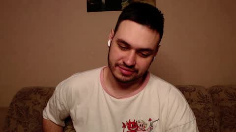 Hisoka online show from 04/08/26, 12:10