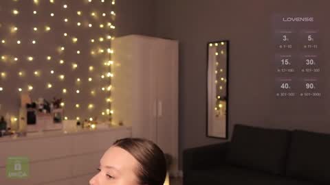 Hey girl online show from 01/09/25, 06:15