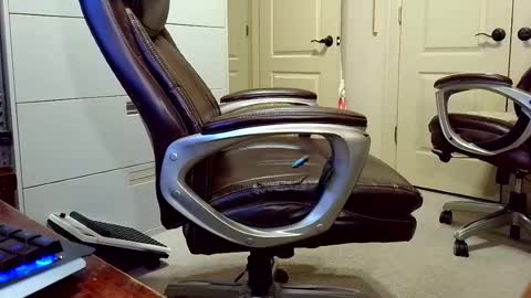 Snapshot of hitachimaster chatting on 09/13/25, 11:43 Giovanni online show from 09/13/25, 11:43