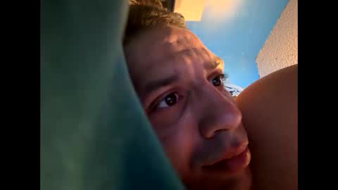 Snapshot of hitherebby69 chatting on 03/21/26, 06:51 hitherebby69 online show from 03/21/26, 06:51