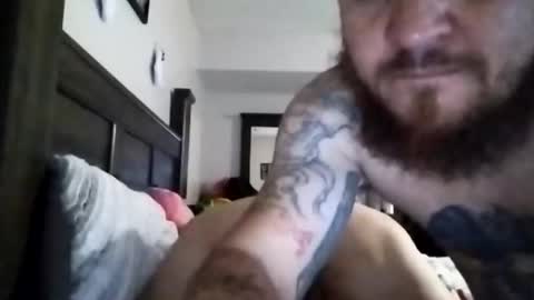 Snapshot of hiznhers chatting on 12/22/25, 11:02 HIZnHers online show from 12/22/25, 11:02